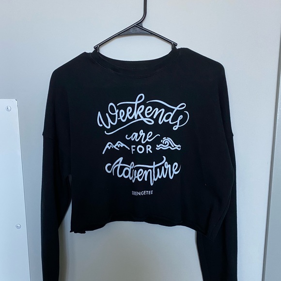 Weekends are for adventure crop sweater - Picture 1 of 1